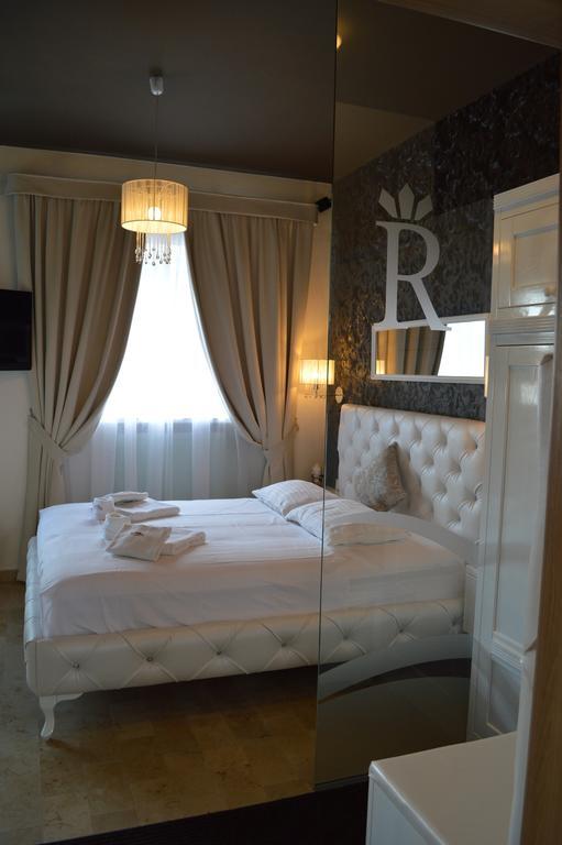 Hotel Richtr Frýdek-Místek Oda fotoğraf